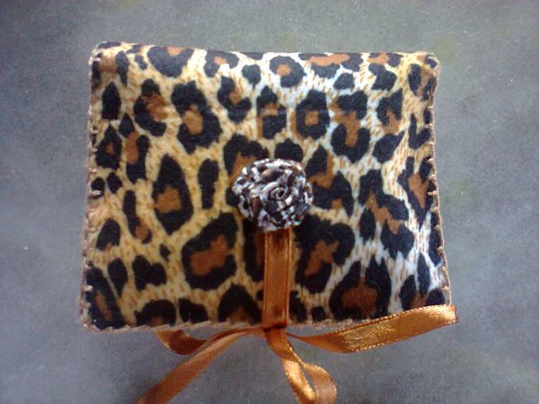 Porta Absorvente Oncinha